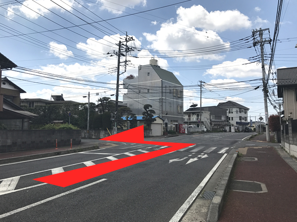 お車でお越しの方へ